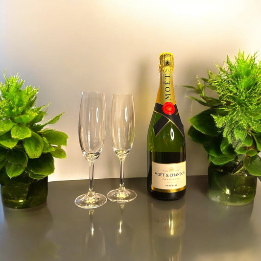 Moët & Chandon Champagne – elegant and refined champagne with crisp acidity and floral notes