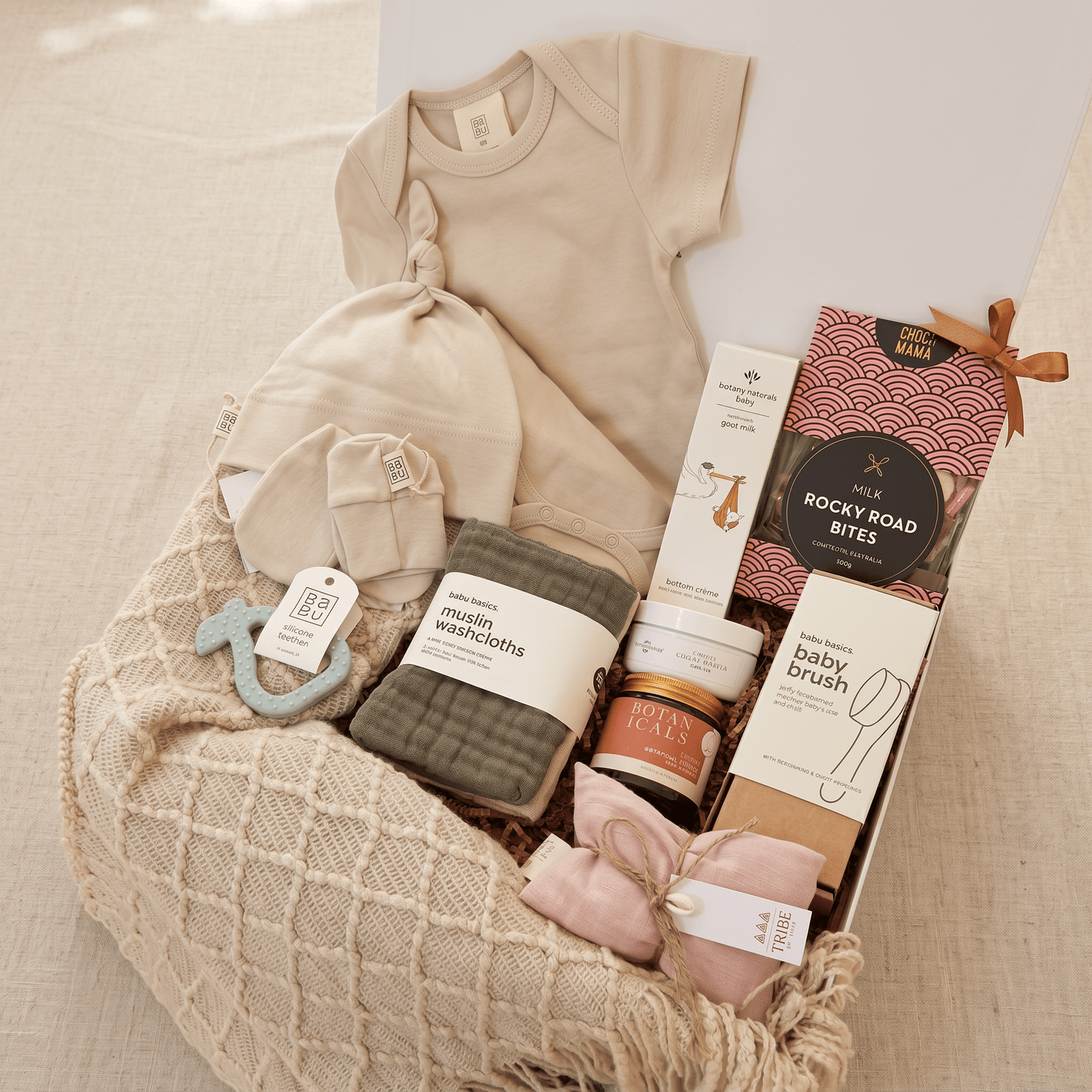 The Golden Arrival – Deluxe Mum & Baby Gift Box | Luxury Baby Hamper Australia | Premium Gift Box from The Gifting Suite | Australia